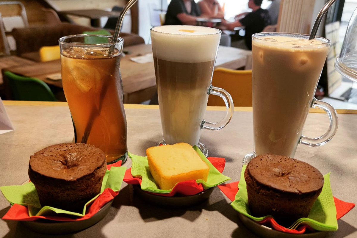 Boissons et gateaux